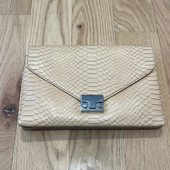 Loeffler Randall Clutch - Picture 1 of 1